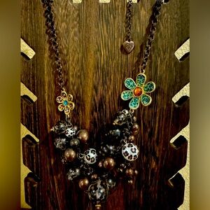 Betsey Johnson jungle theme necklace